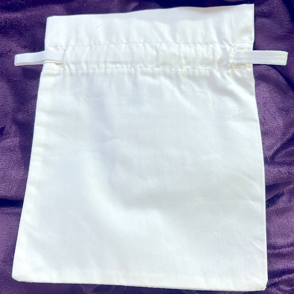 Dolce & Gabbana small white cotton drawstring bag dust cover - Picture 3 of 3
